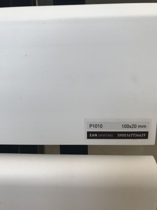 Плінтус підлоговий білий Arbiton VEGA під фарбування P1010 (100x20x2400)