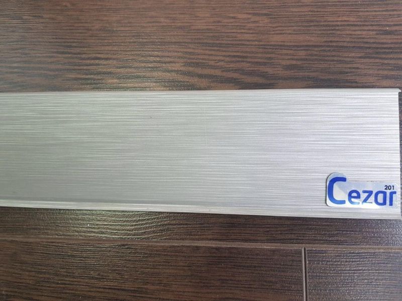 Плінтус підлоговий Цезар Cezar Hi-line Prestige 201 срібло