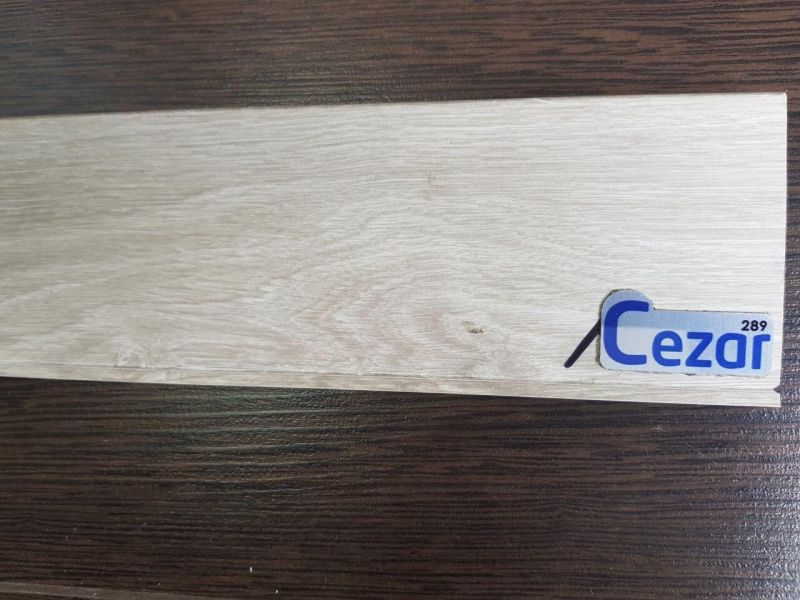 Плінтус підлоговий Цезар Cezar Hi-line Prestige 289 Ясен Сантьяго